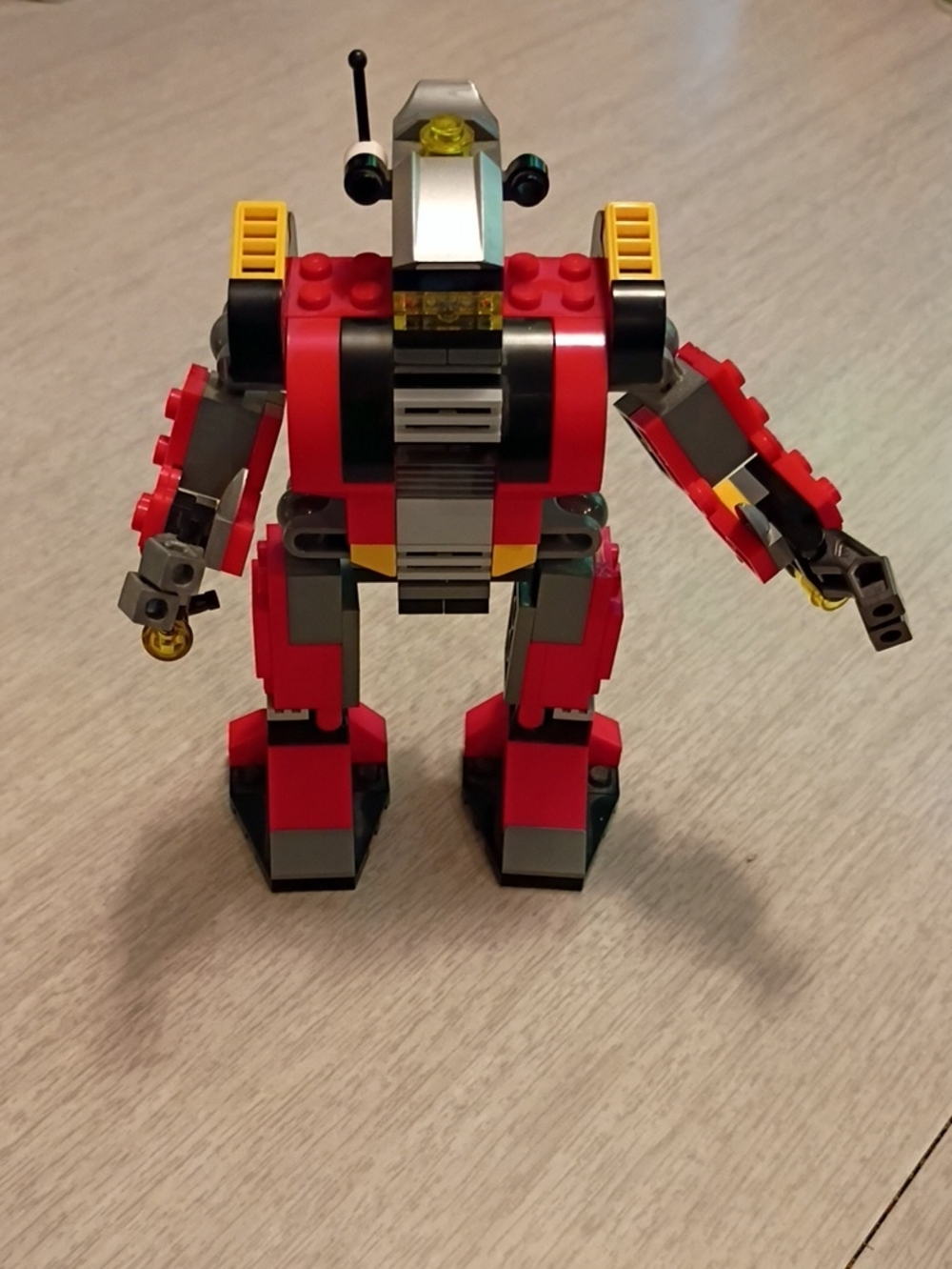 Lego Creator Rescue Robot (Model 5764)